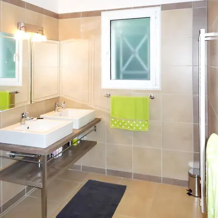 度假居 Holiday Home Lieu Dit Vetta 维琪奥港